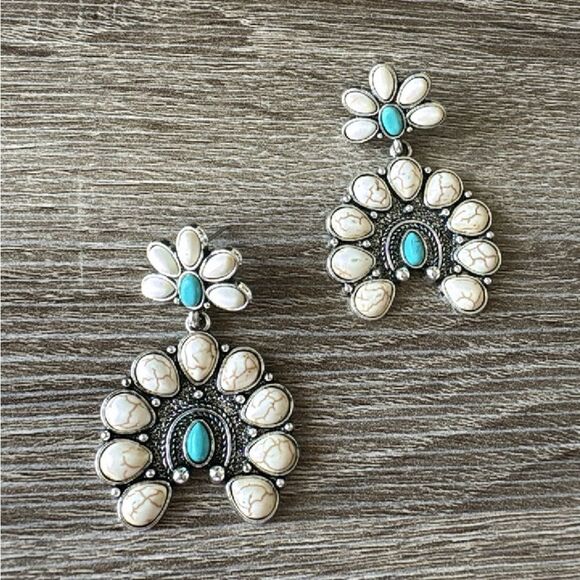 BohemianāwhiteādropāearringsāA358 - Picture 3 of 4